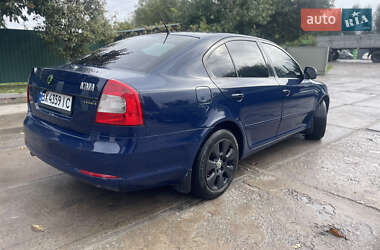 Лифтбек Skoda Octavia 2010 в 