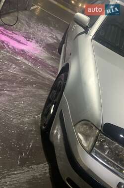 Универсал Skoda Octavia 2004 в 