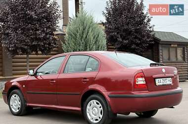 Лифтбек Skoda Octavia 2008 в 