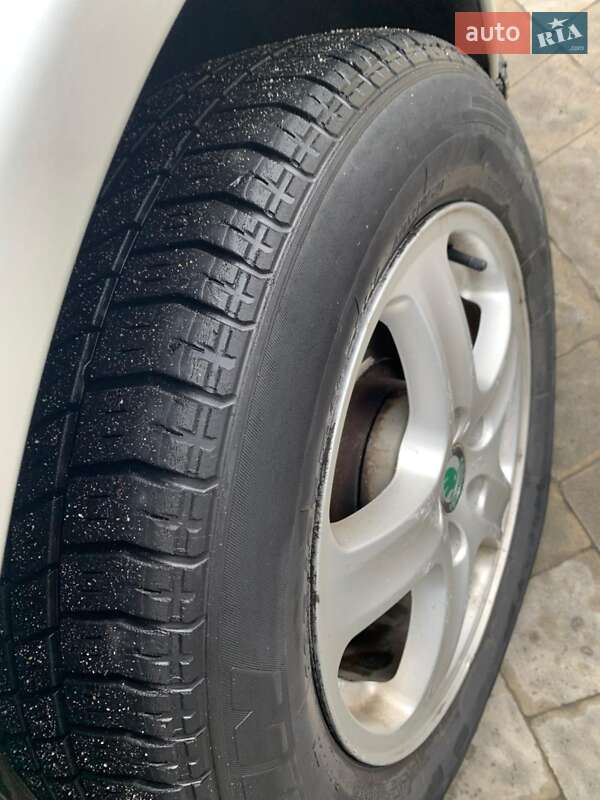 Универсал Skoda Octavia 1999 в Новояворовске