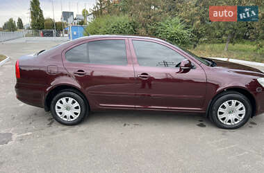 Лифтбек Skoda Octavia 2012 в 