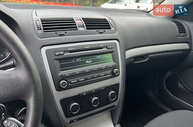 Лифтбек Skoda Octavia 2012 в 
