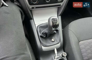 Лифтбек Skoda Octavia 2012 в 