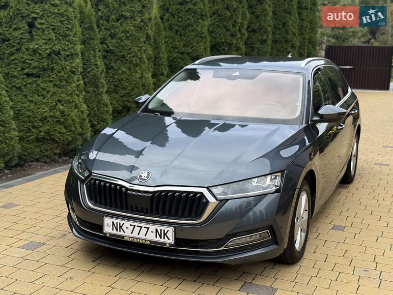Универсал Skoda Octavia 2021 в Радивилове