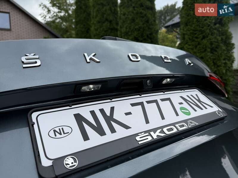 Универсал Skoda Octavia 2021 в Радивилове
