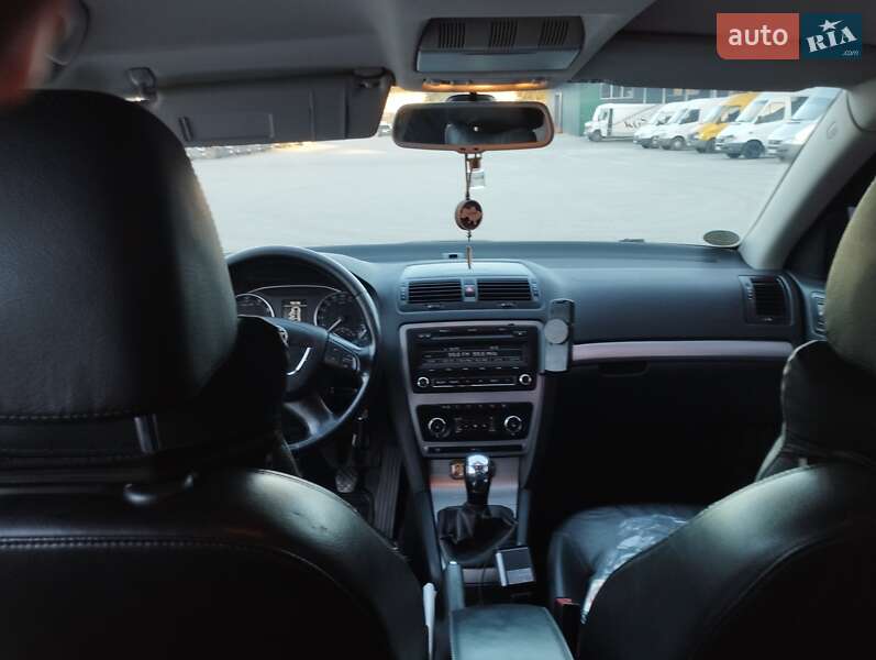 Универсал Skoda Octavia 2009 в Виннице
