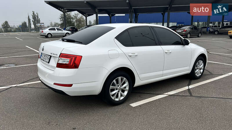 Лифтбек Skoda Octavia 2016 в Кривом Роге