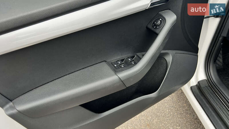 Лифтбек Skoda Octavia 2016 в Кривом Роге