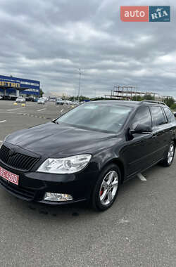 Универсал Skoda Octavia 2010 в 