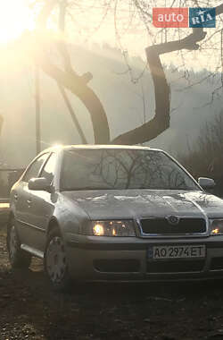Лифтбек Skoda Octavia 2002 в Межгорье
