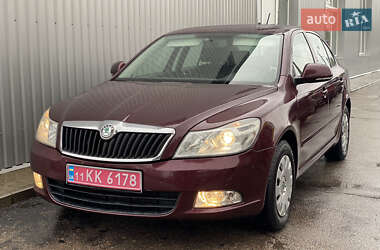 Лифтбек Skoda Octavia 2012 в 