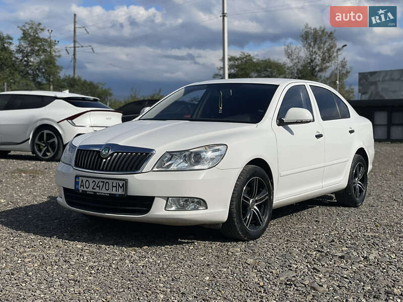 Универсал Skoda Octavia 2011 в Хусте