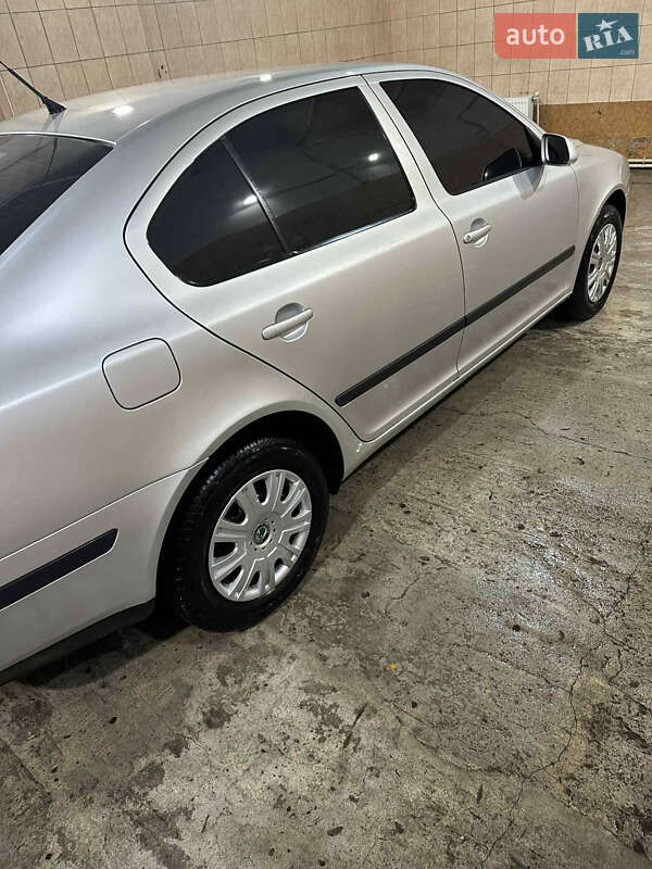 Лифтбек Skoda Octavia 2005 в Александрие фото 3 Лифтбек Skoda Octavia 2005 в Александрие