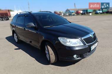 Универсал Skoda Octavia 2012 в Гребенке
