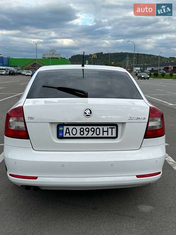 Универсал Skoda Octavia 2010 в Мукачево