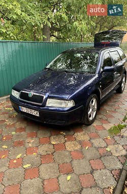 Універсал Skoda Octavia 2001 в Козельщині