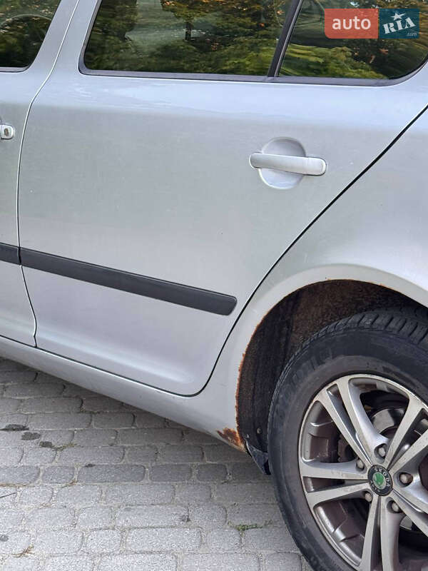 Лифтбек Skoda Octavia 2007 в Ивано-Франковске