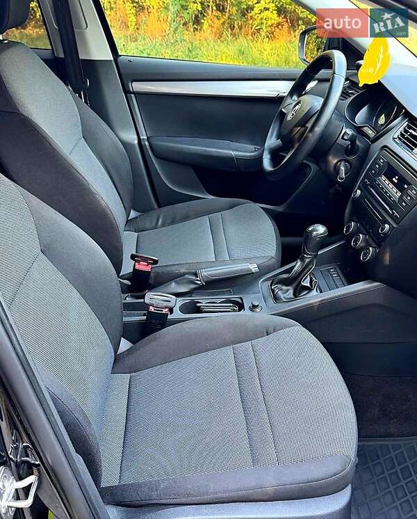 Универсал Skoda Octavia 2014 в Балаклее фото 8 Универсал Skoda Octavia 2014 в Балаклее