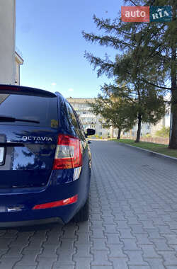 Универсал Skoda Octavia 2015 в 