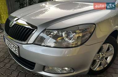 Лифтбек Skoda Octavia 2010 в 