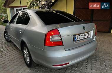 Лифтбек Skoda Octavia 2010 в 