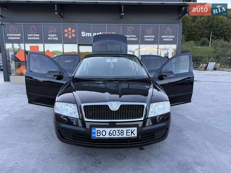 Лифтбек Skoda Octavia 2008 в Теребовле