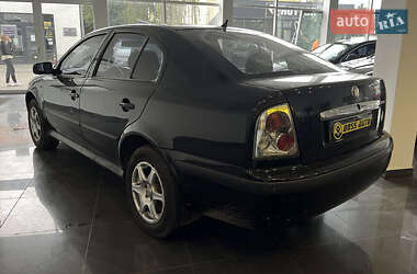 Лифтбек Skoda Octavia 2004 в 