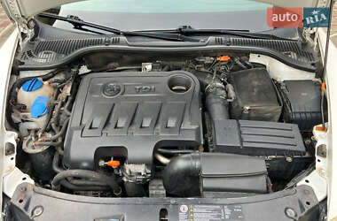 Универсал Skoda Octavia 2012 в 