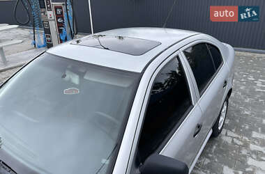 Лифтбек Skoda Octavia 2001 в 