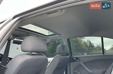 Лифтбек Skoda Octavia 2001 в 