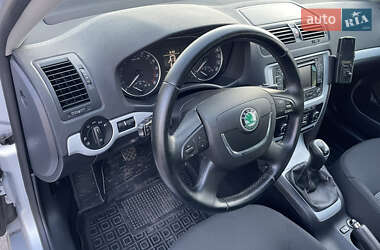Универсал Skoda Octavia 2011 в 