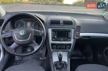 Универсал Skoda Octavia 2011 в 