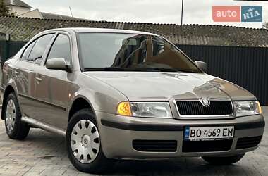 Лифтбек Skoda Octavia 2008 в 