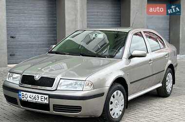 Лифтбек Skoda Octavia 2008 в 