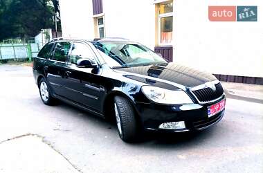 Универсал Skoda Octavia 2009 в 
