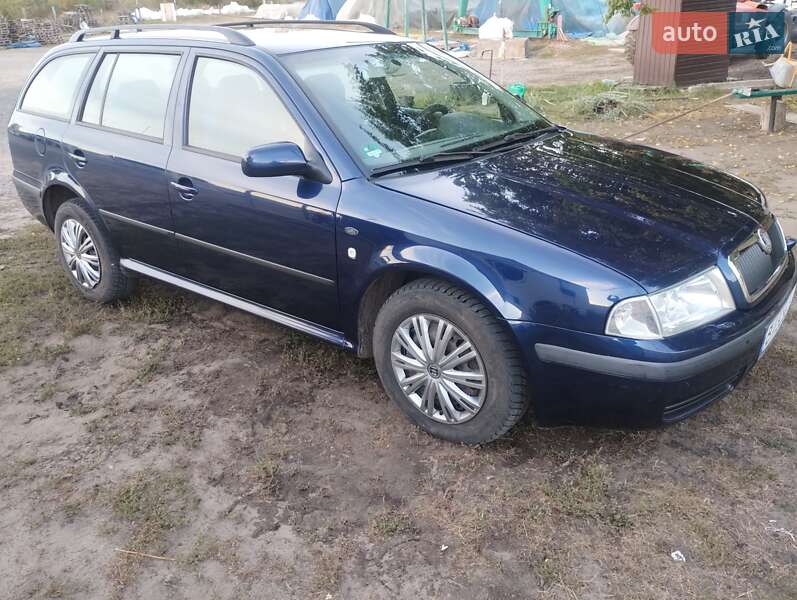 Универсал Skoda Octavia 2001 в Полтаве
