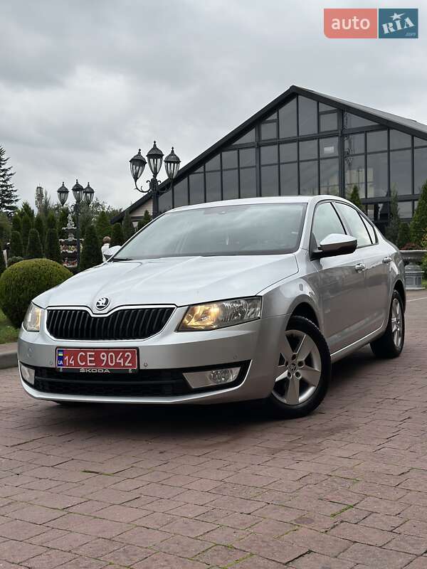 Лифтбек Skoda Octavia 2017 в Стрые