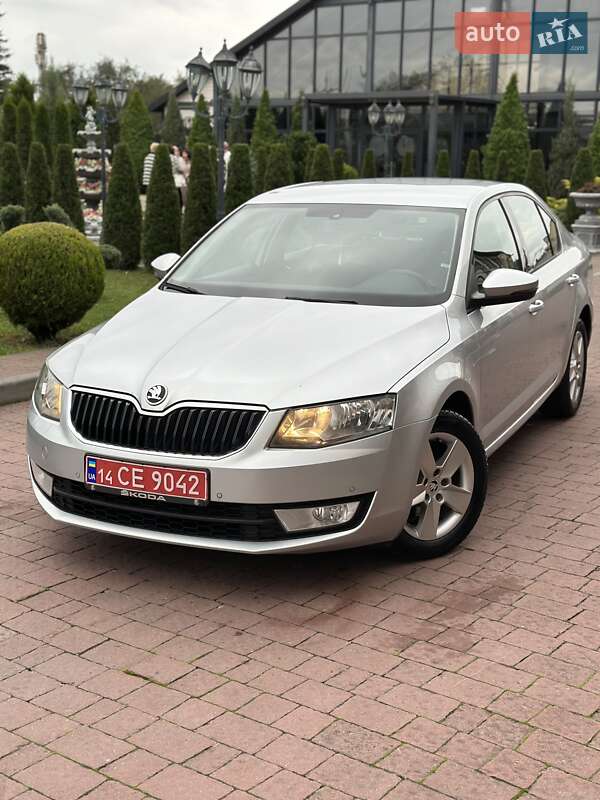Лифтбек Skoda Octavia 2017 в Стрые