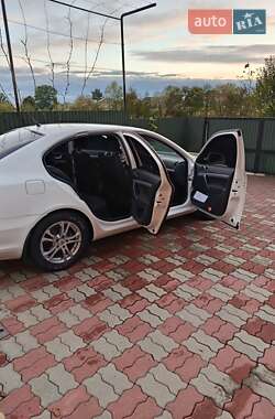 Универсал Skoda Octavia 2012 в 
