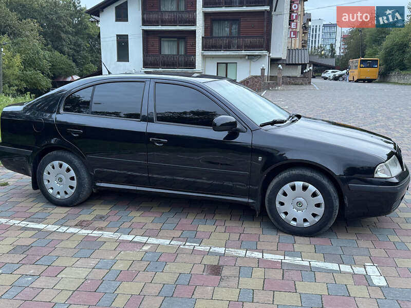 Лифтбек Skoda Octavia 2009 в Тернополе