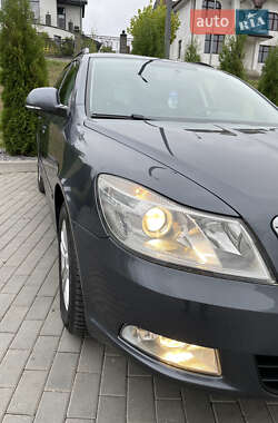 Универсал Skoda Octavia 2012 в 
