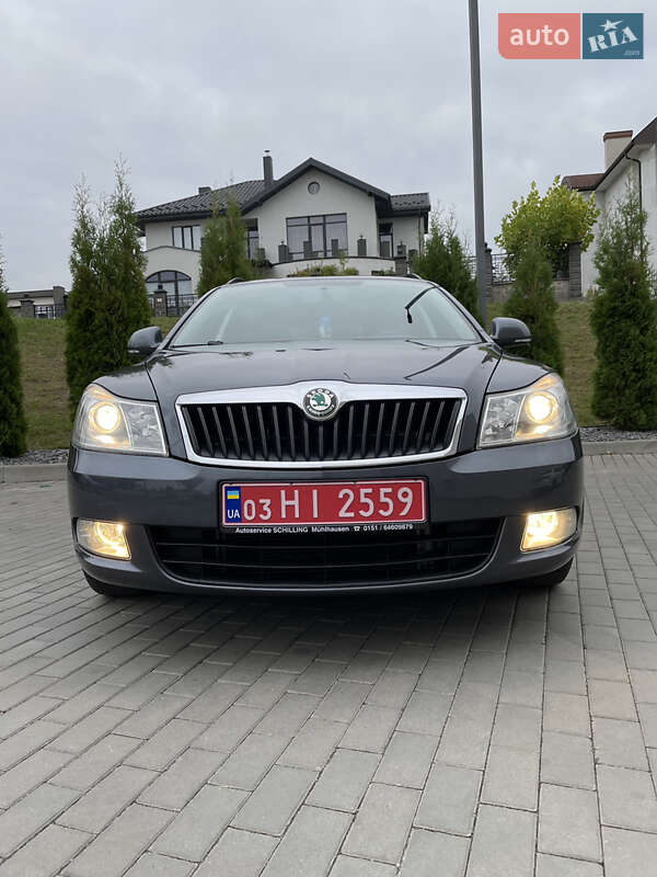 Універсал Skoda Octavia 2012 в Рівному