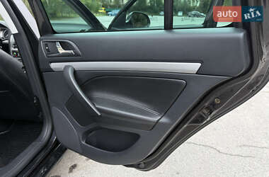 Универсал Skoda Octavia 2011 в 