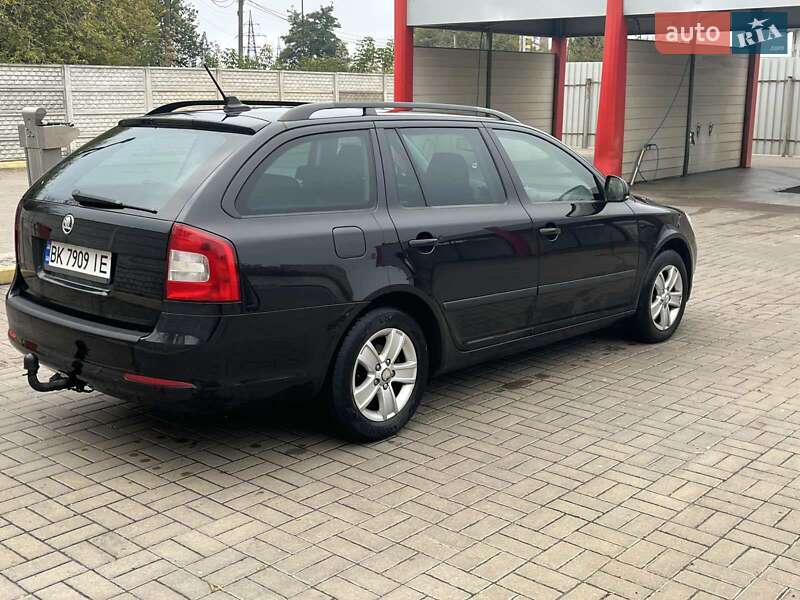Универсал Skoda Octavia 2012 в Ровно