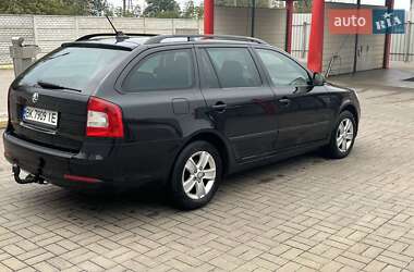 Універсал Skoda Octavia 2012 в 