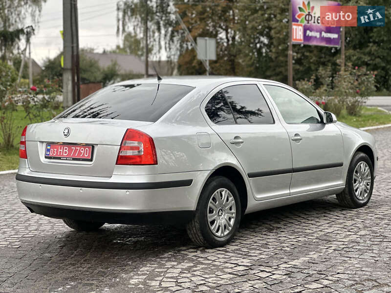 Лифтбек Skoda Octavia 2007 в Вознесенске
