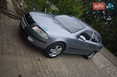 Лифтбек Skoda Octavia 2005 в 