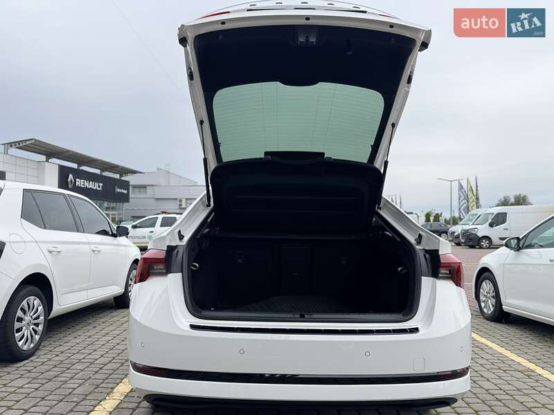 Лифтбек Skoda Octavia 2023 в Мукачево