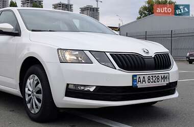 Лифтбек Skoda Octavia 2019 в 