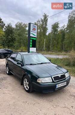Лифтбек Skoda Octavia 2000 в 